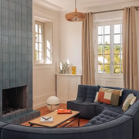 Otel Maison Resaurie - *