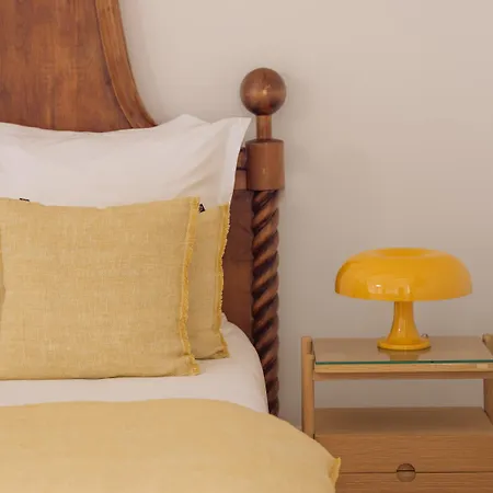 Otel Maison Resaurie - *