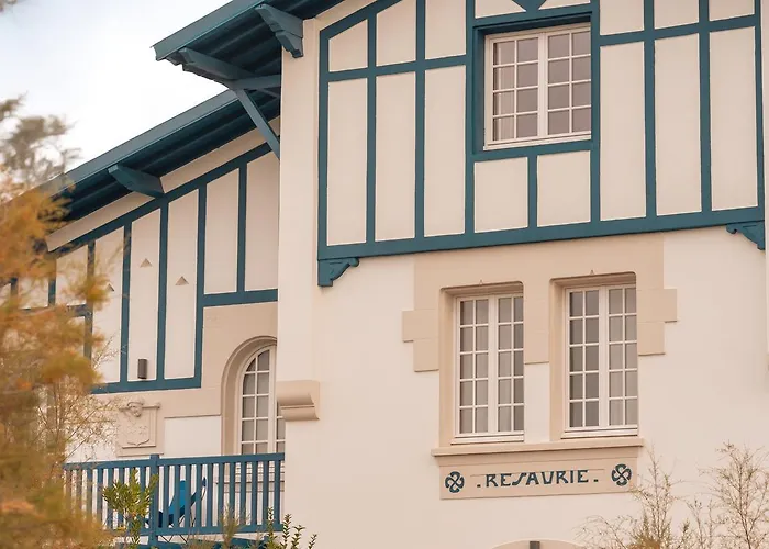 Maison Resaurie - 比亚里茨